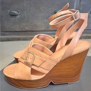 Vince Camuto Calliana Tan Wedge Sandals